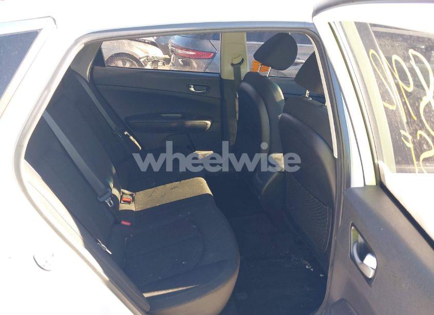 Photo 8 of 2020 Kia Optima LX (VIN 5XXGT4L39LG416635)