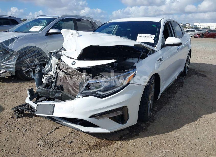 Photo 2 of 2020 Kia Optima S (VIN 5XXGT4L39LG416716)