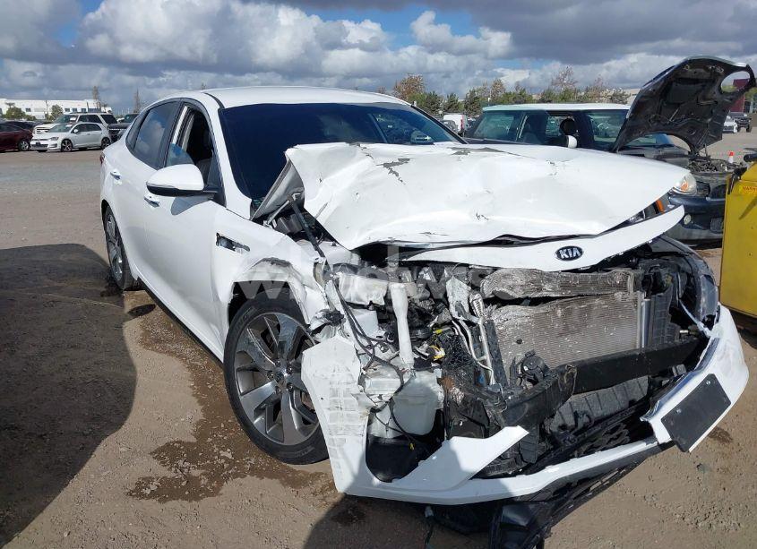 Photo 6 of 2020 Kia Optima S (VIN 5XXGT4L39LG416716)