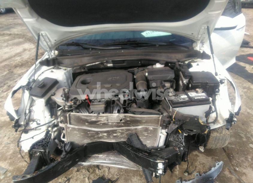 Photo 10 of 2020 Kia Optima LX (VIN 5XXGT4L39LG418319)