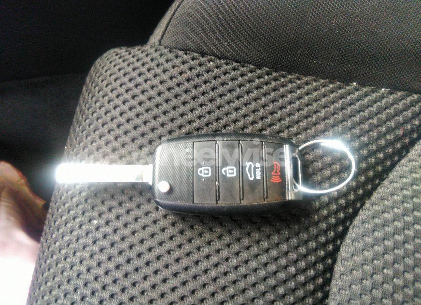 Photo 11 of 2020 Kia Optima LX (VIN 5XXGT4L39LG418319)