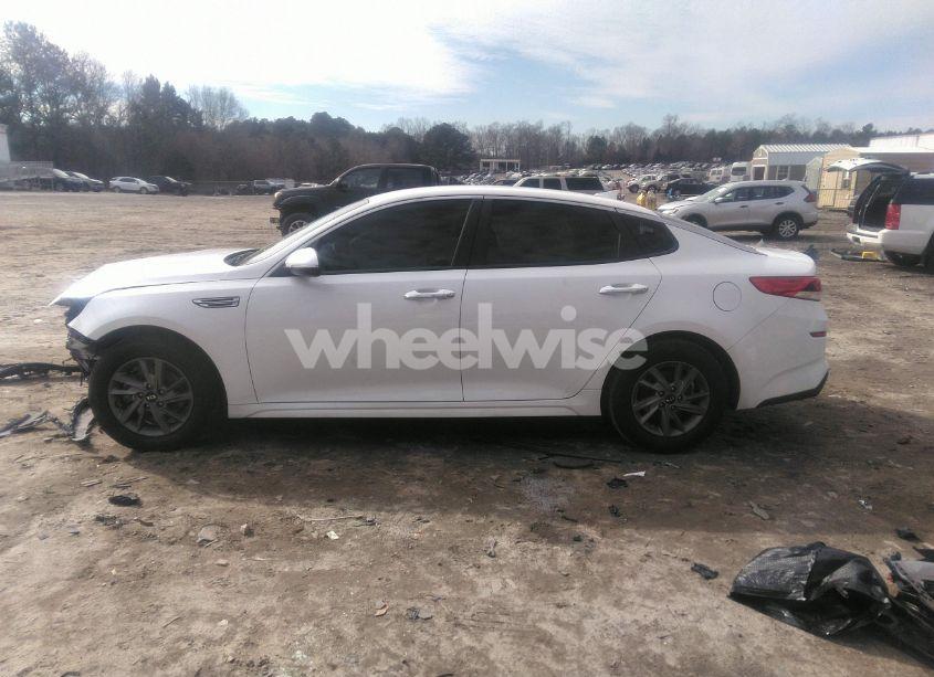 Photo 15 of 2020 Kia Optima LX (VIN 5XXGT4L39LG418319)