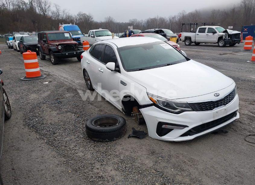 2020 Kia Optima LX (VIN 5XXGT4L39LG430115) main photo