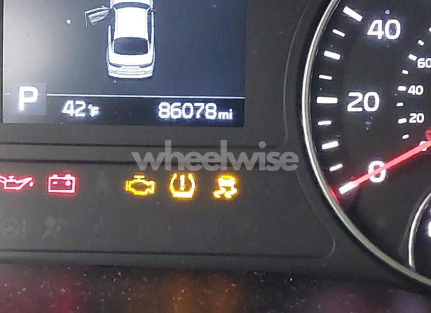 Photo 16 of 2020 Kia Optima LX (VIN 5XXGT4L39LG430115)