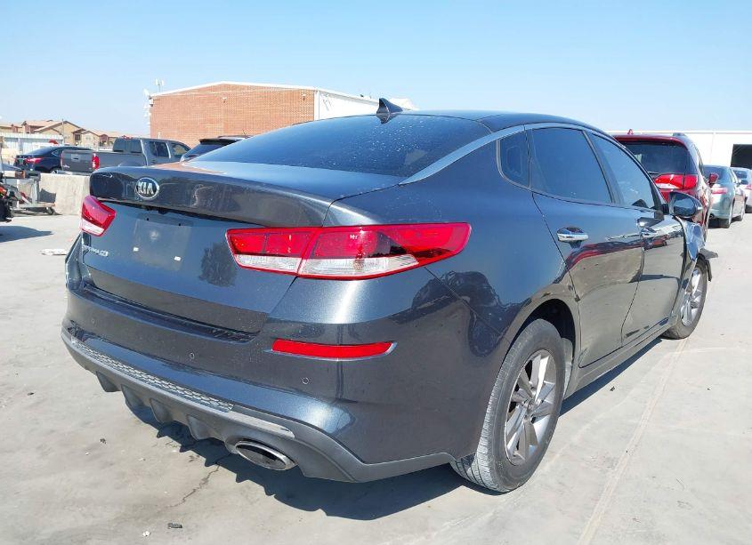 Photo 4 of 2020 Kia Optima LX (VIN 5XXGT4L39LG430485)