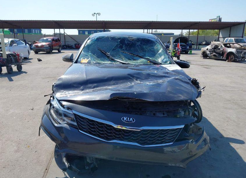 Photo 6 of 2020 Kia Optima LX (VIN 5XXGT4L39LG430485)