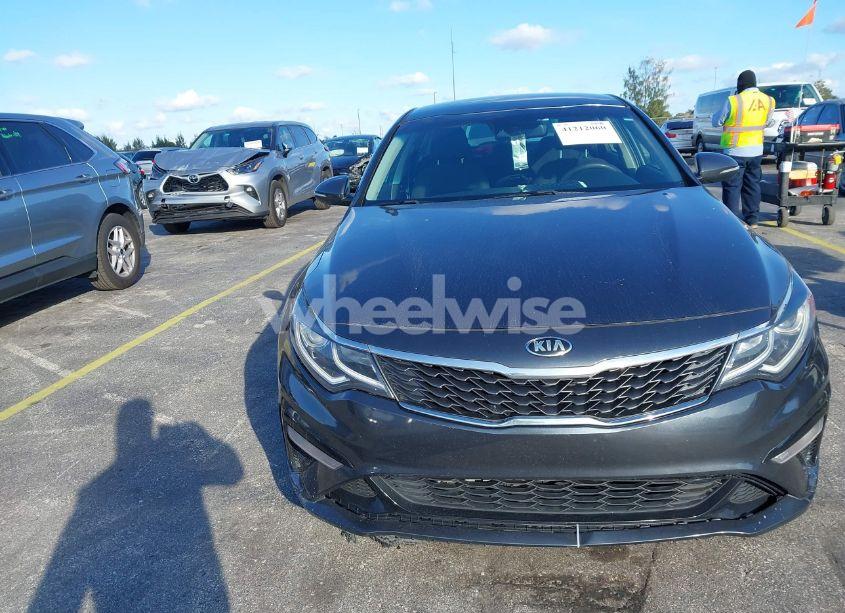 Photo 12 of 2020 Kia Optima LX (VIN 5XXGT4L39LG434312)