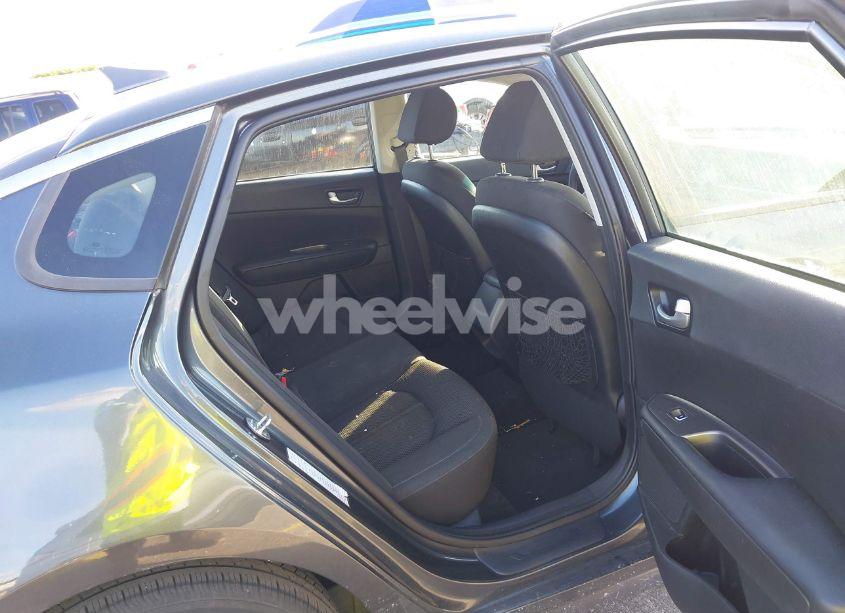 Photo 8 of 2020 Kia Optima LX (VIN 5XXGT4L39LG434312)