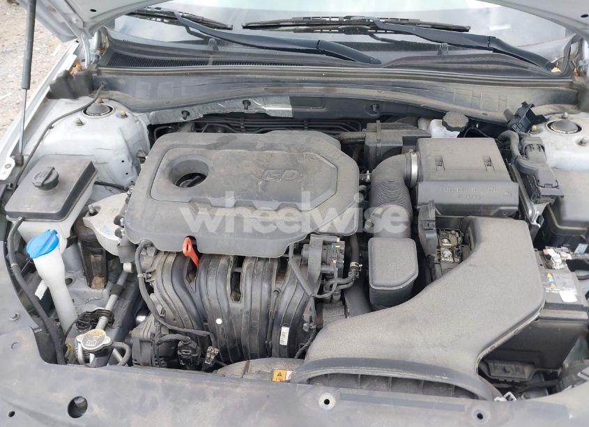 Photo 10 of 2020 Kia Optima LX (VIN 5XXGT4L39LG451465)