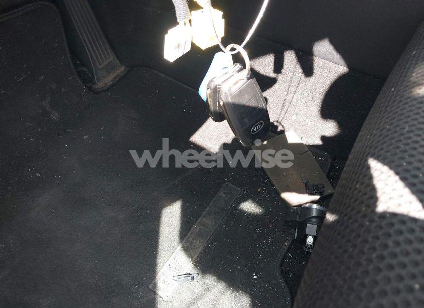 Photo 11 of 2020 Kia Optima LX (VIN 5XXGT4L39LG451465)