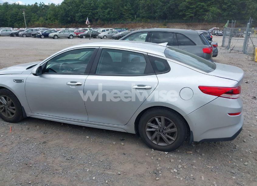 Photo 14 of 2020 Kia Optima LX (VIN 5XXGT4L39LG451465)