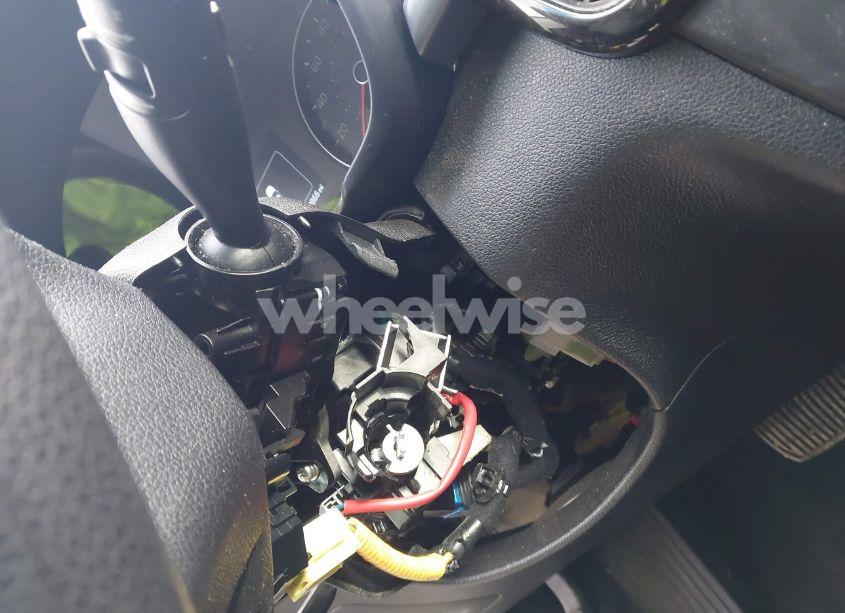 Photo 6 of 2016 Kia Optima LX (VIN 5XXGT4L3XGG001751)