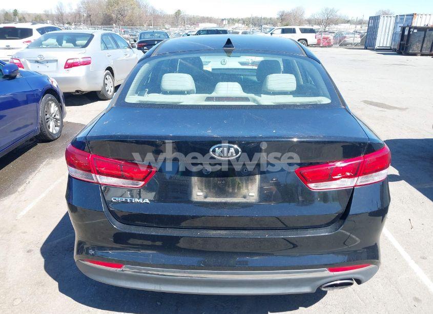Photo 16 of 2016 Kia Optima LX (VIN 5XXGT4L3XGG013835)