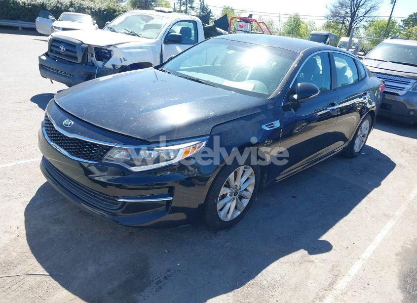 Photo 2 of 2016 Kia Optima LX (VIN 5XXGT4L3XGG013835)