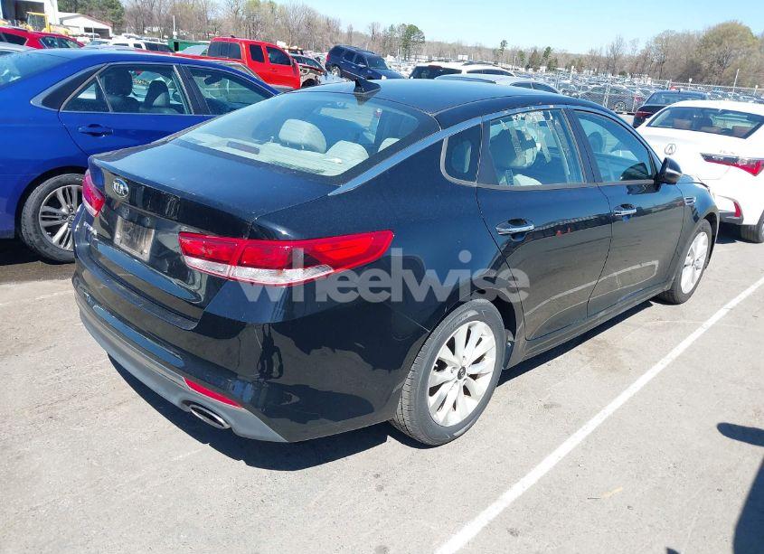 Photo 4 of 2016 Kia Optima LX (VIN 5XXGT4L3XGG013835)