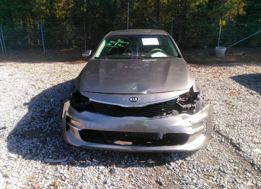 Photo 13 of 2016 Kia Optima LX (VIN 5XXGT4L3XGG023927)