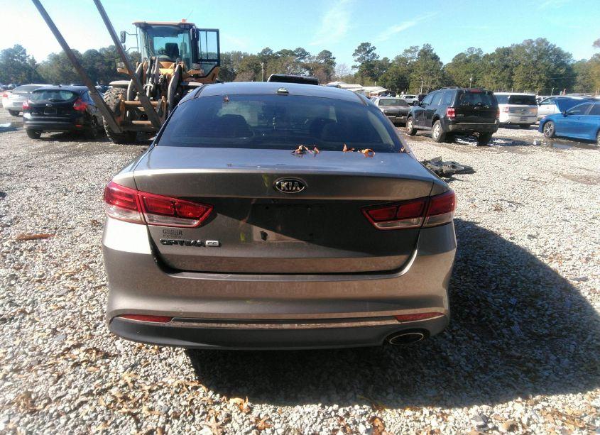 Photo 17 of 2016 Kia Optima LX (VIN 5XXGT4L3XGG023927)