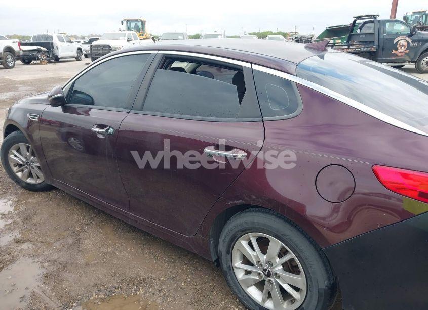 Photo 14 of 2016 Kia Optima LX (VIN 5XXGT4L3XGG027430)