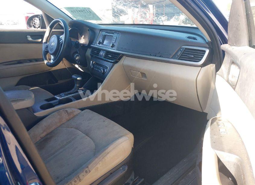 Photo 5 of 2016 Kia Optima LX (VIN 5XXGT4L3XGG028755)