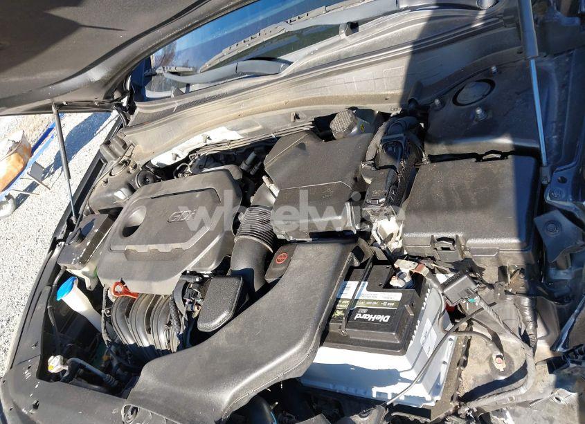 Photo 10 of 2016 Kia Optima LX (VIN 5XXGT4L3XGG032045)