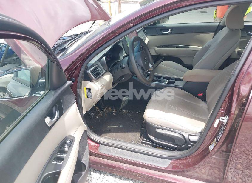 Photo 5 of 2016 Kia Optima LX (VIN 5XXGT4L3XGG040050)