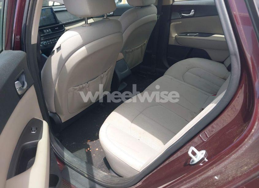 Photo 8 of 2016 Kia Optima LX (VIN 5XXGT4L3XGG040050)