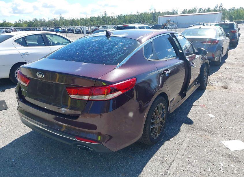 Photo 4 of 2016 Kia Optima LX (VIN 5XXGT4L3XGG044082)