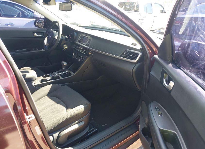 Photo 5 of 2016 Kia Optima LX (VIN 5XXGT4L3XGG044082)