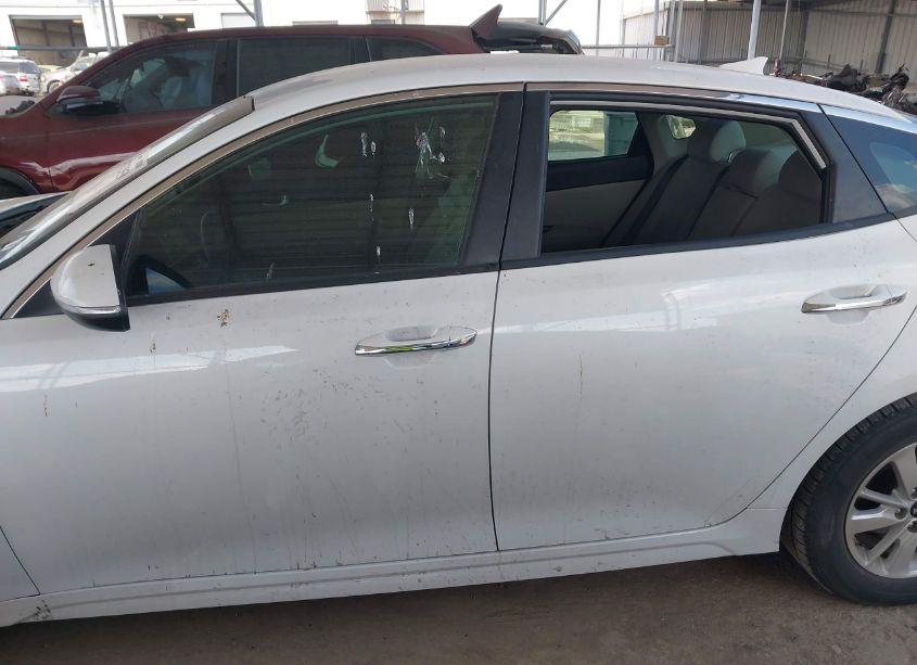 Photo 14 of 2016 Kia Optima LX (VIN 5XXGT4L3XGG056765)