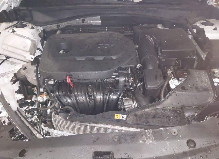 Photo 10 of 2016 Kia Optima LX (VIN 5XXGT4L3XGG063361)