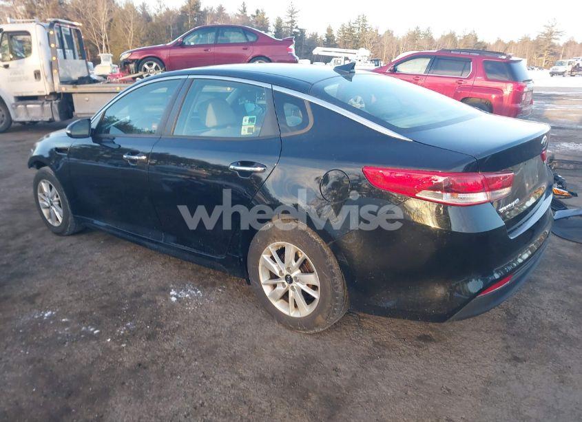 Photo 3 of 2016 Kia Optima LX (VIN 5XXGT4L3XGG077552)