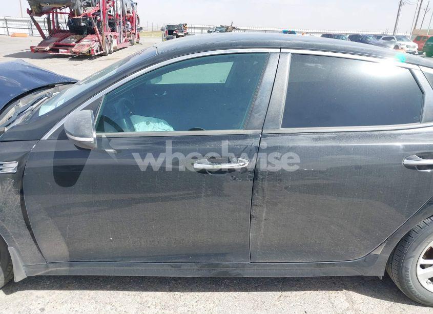 Photo 14 of 2016 Kia Optima LX (VIN 5XXGT4L3XGG103129)