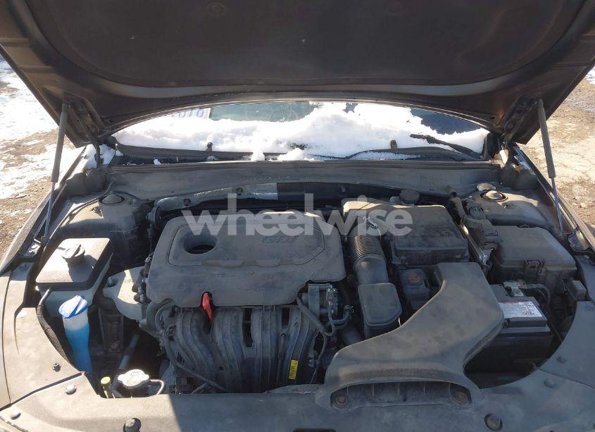 Photo 10 of 2016 Kia Optima LX (VIN 5XXGT4L3XGG106046)