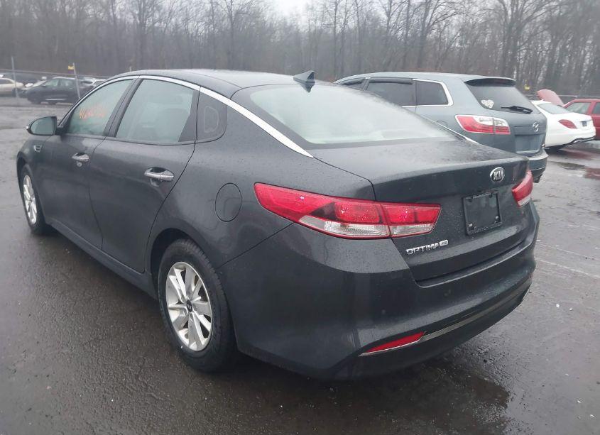Photo 3 of 2016 Kia Optima LX (VIN 5XXGT4L3XGG113725)