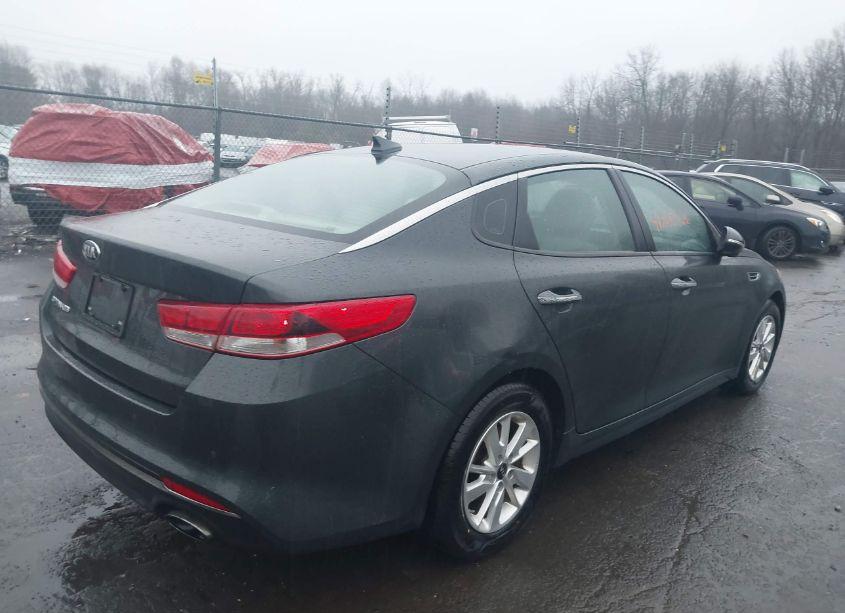 Photo 4 of 2016 Kia Optima LX (VIN 5XXGT4L3XGG113725)