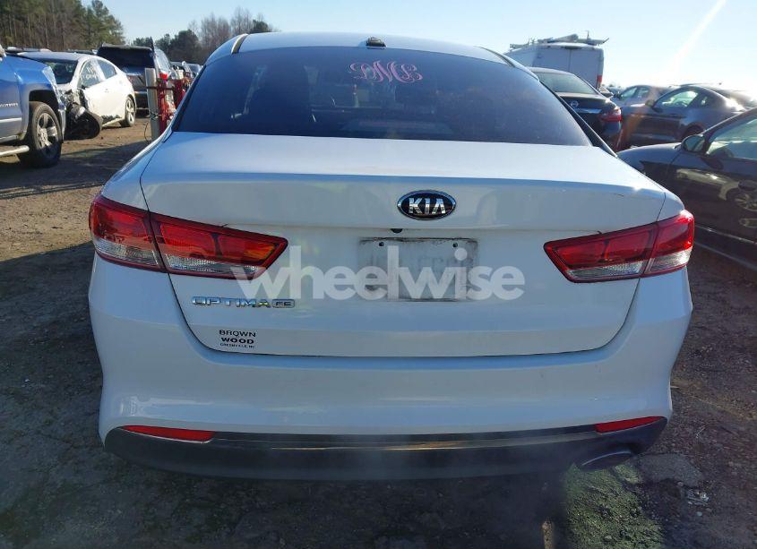 Photo 16 of 2016 Kia Optima LX (VIN 5XXGT4L3XGG114101)