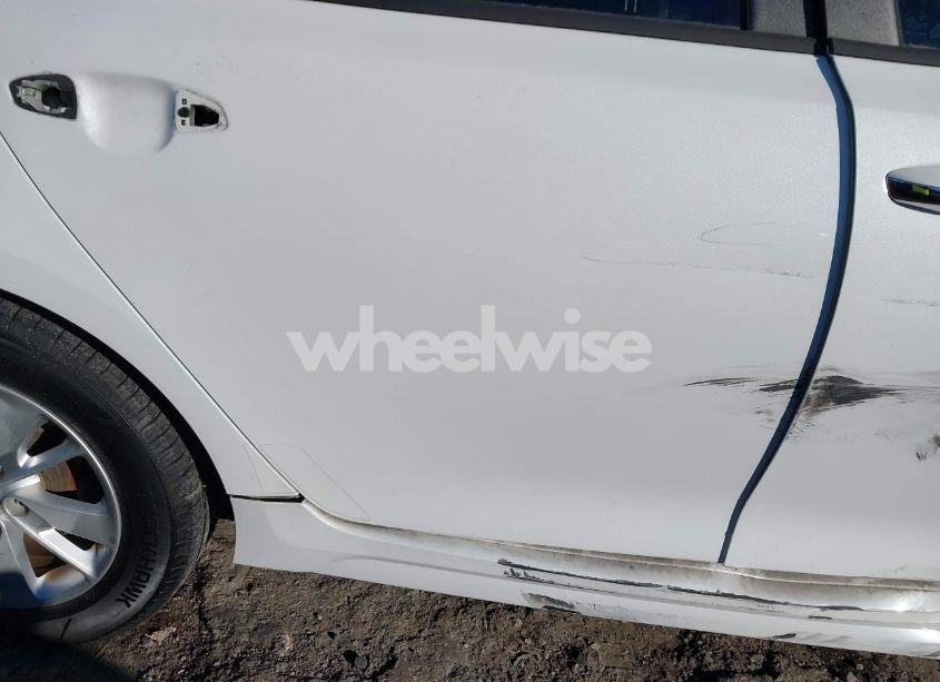 Photo 18 of 2016 Kia Optima LX (VIN 5XXGT4L3XGG114101)