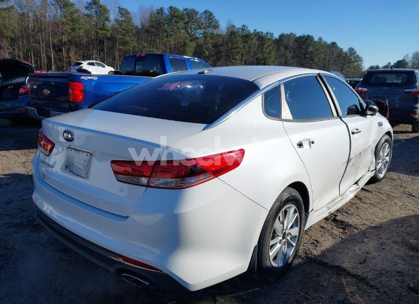 Photo 4 of 2016 Kia Optima LX (VIN 5XXGT4L3XGG114101)
