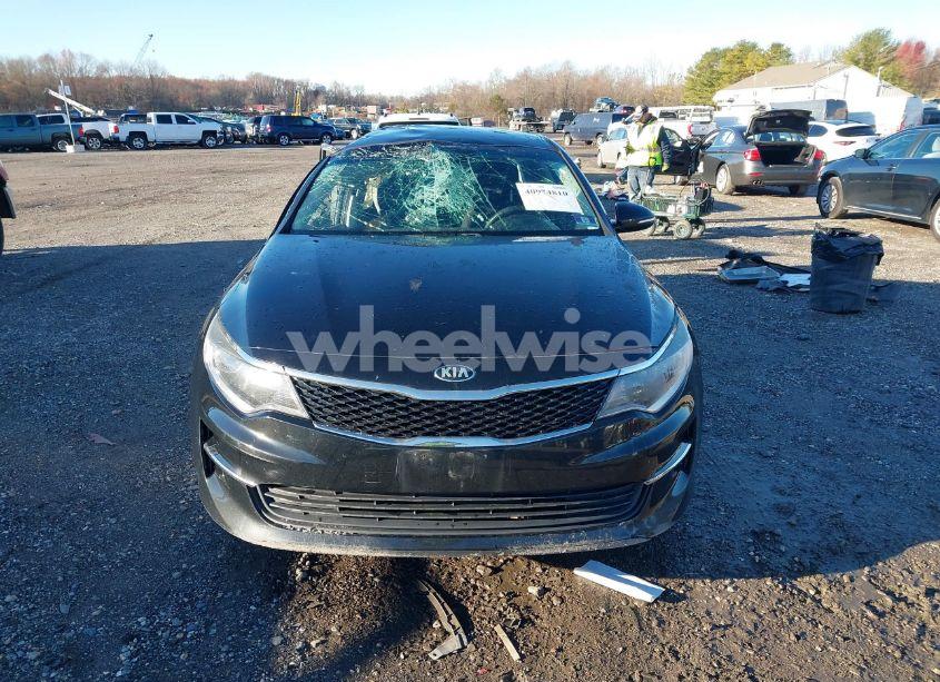 Photo 12 of 2016 Kia Optima LX (VIN 5XXGT4L3XGG115006)