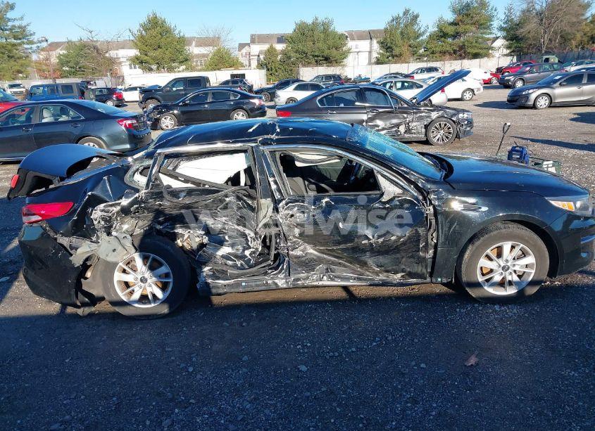 Photo 13 of 2016 Kia Optima LX (VIN 5XXGT4L3XGG115006)