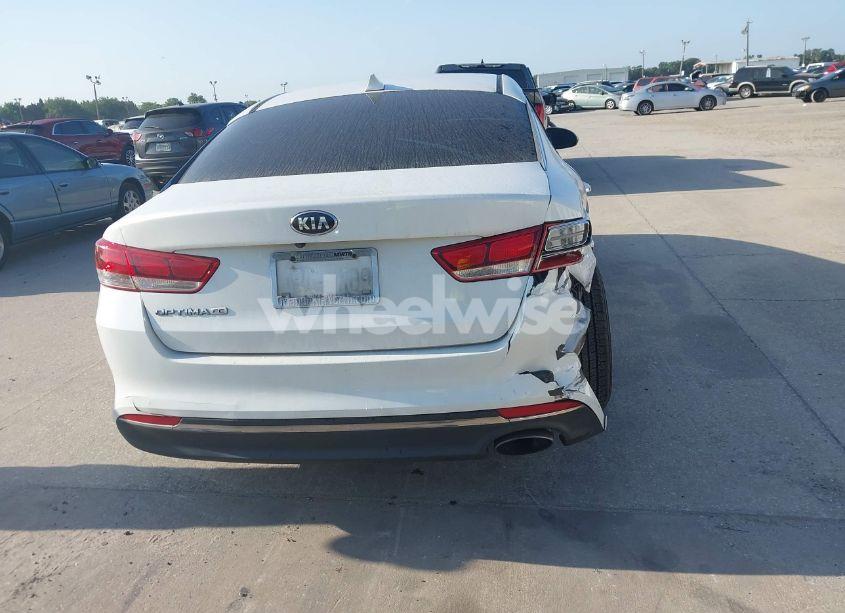 Photo 16 of 2017 Kia Optima LX (VIN 5XXGT4L3XHG128484)