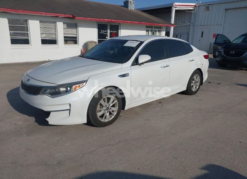 Photo 2 of 2017 Kia Optima LX (VIN 5XXGT4L3XHG128484)