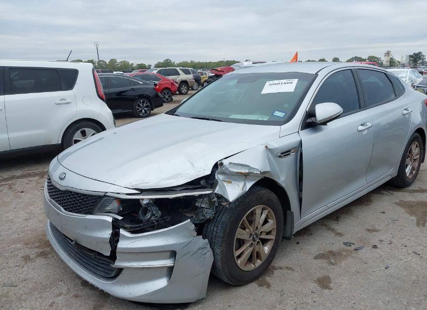 Photo 6 of 2017 Kia Optima LX (VIN 5XXGT4L3XHG134270)