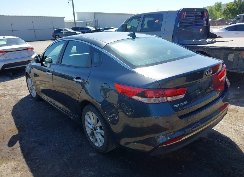 Photo 3 of 2017 Kia Optima LX (VIN 5XXGT4L3XHG139985)