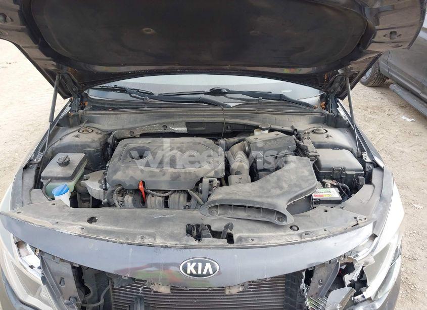 Photo 10 of 2017 Kia Optima LX (VIN 5XXGT4L3XHG150212)
