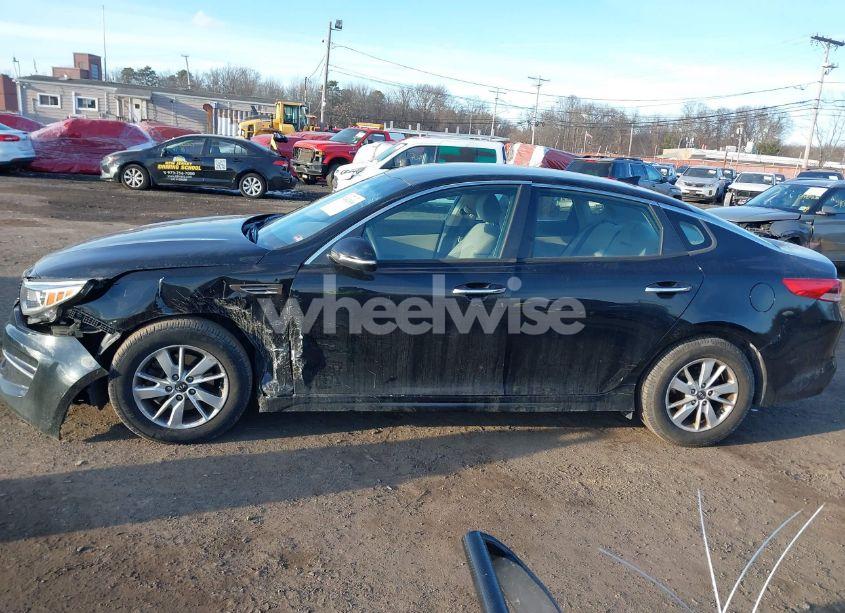 Photo 14 of 2017 Kia Optima LX (VIN 5XXGT4L3XHG152476)