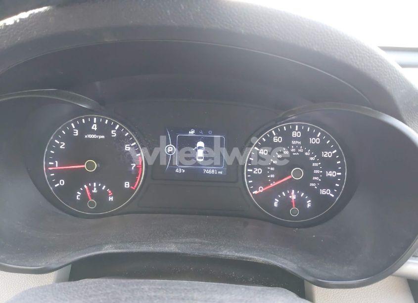 Photo 7 of 2017 Kia Optima LX (VIN 5XXGT4L3XHG152476)