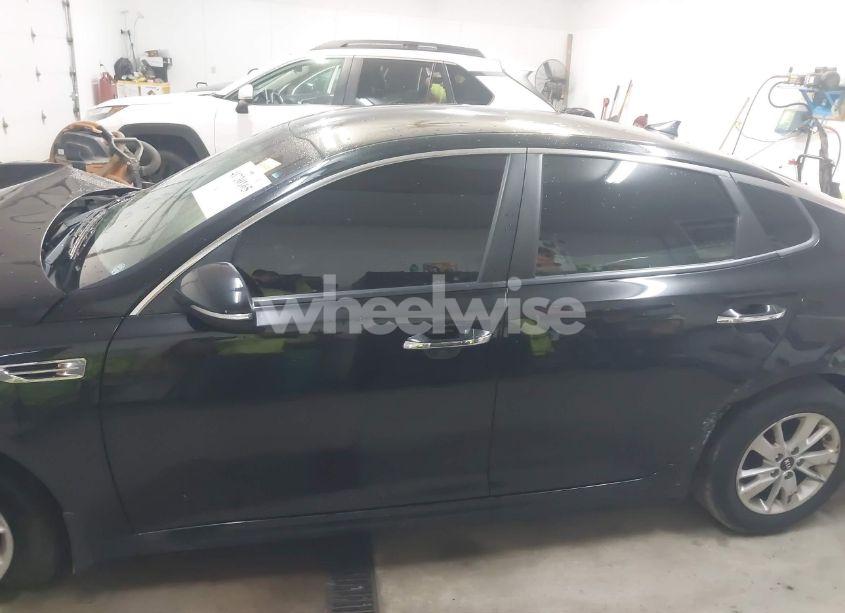 Photo 15 of 2017 Kia Optima LX (VIN 5XXGT4L3XHG152865)