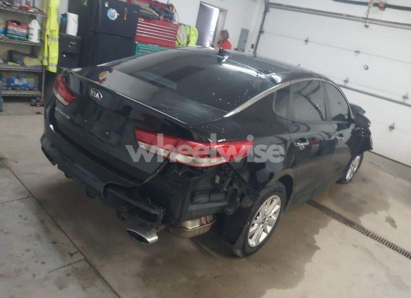 Photo 4 of 2017 Kia Optima LX (VIN 5XXGT4L3XHG152865)