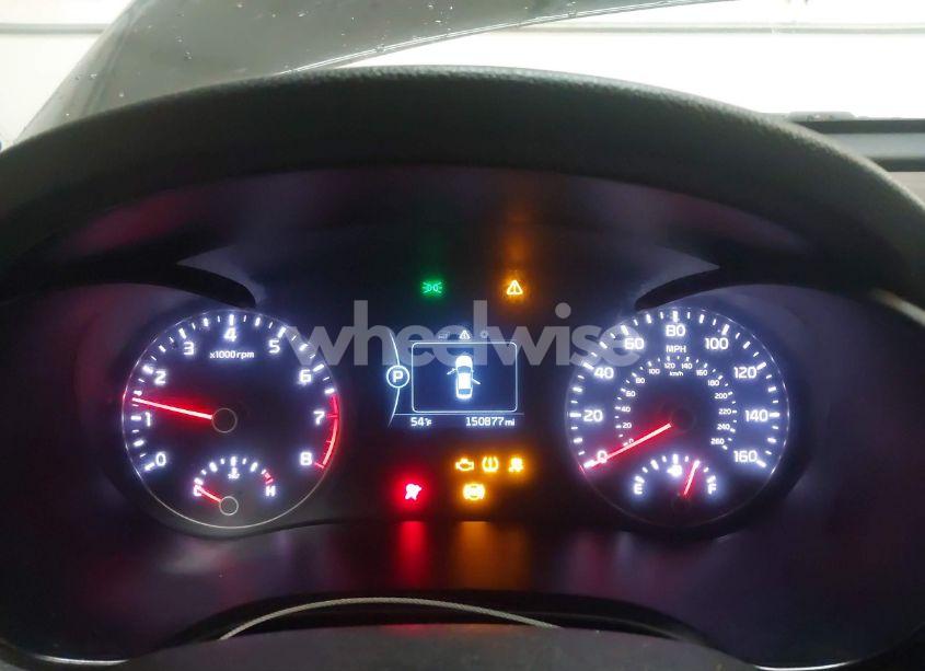 Photo 7 of 2017 Kia Optima LX (VIN 5XXGT4L3XHG152865)